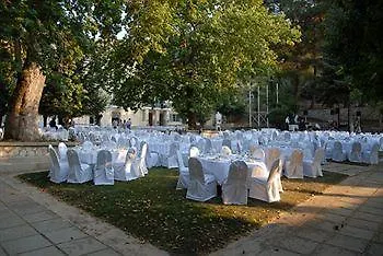 Helmos