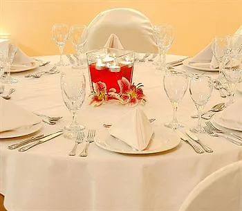 Helmos Hotel