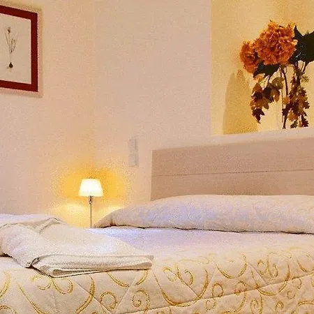 Hotel Helmos 4*