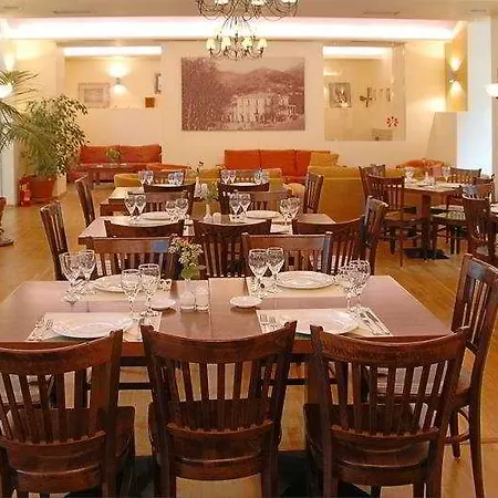 Helmos Hotel