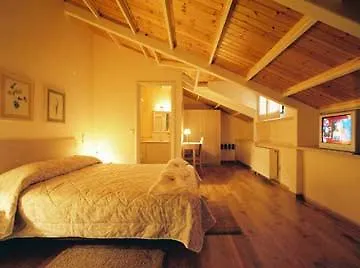 Helmos Hotel