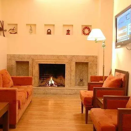 Helmos Hotel 4*
