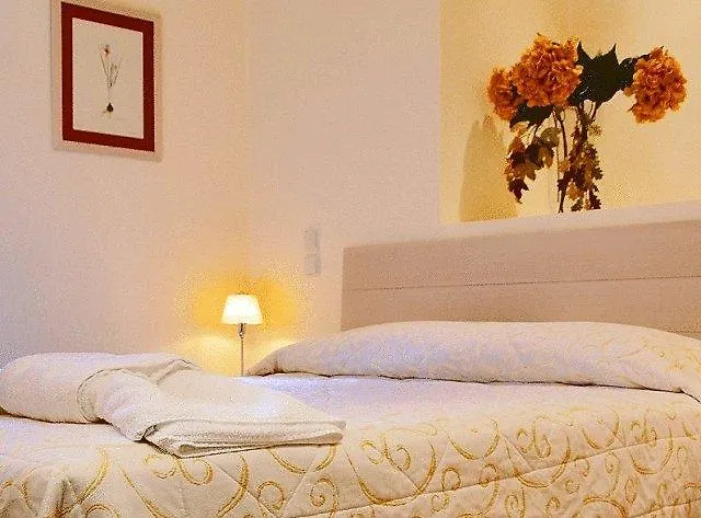 Hotel Helmos 4*